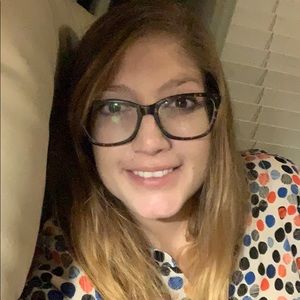 Meet your Posher, Alison